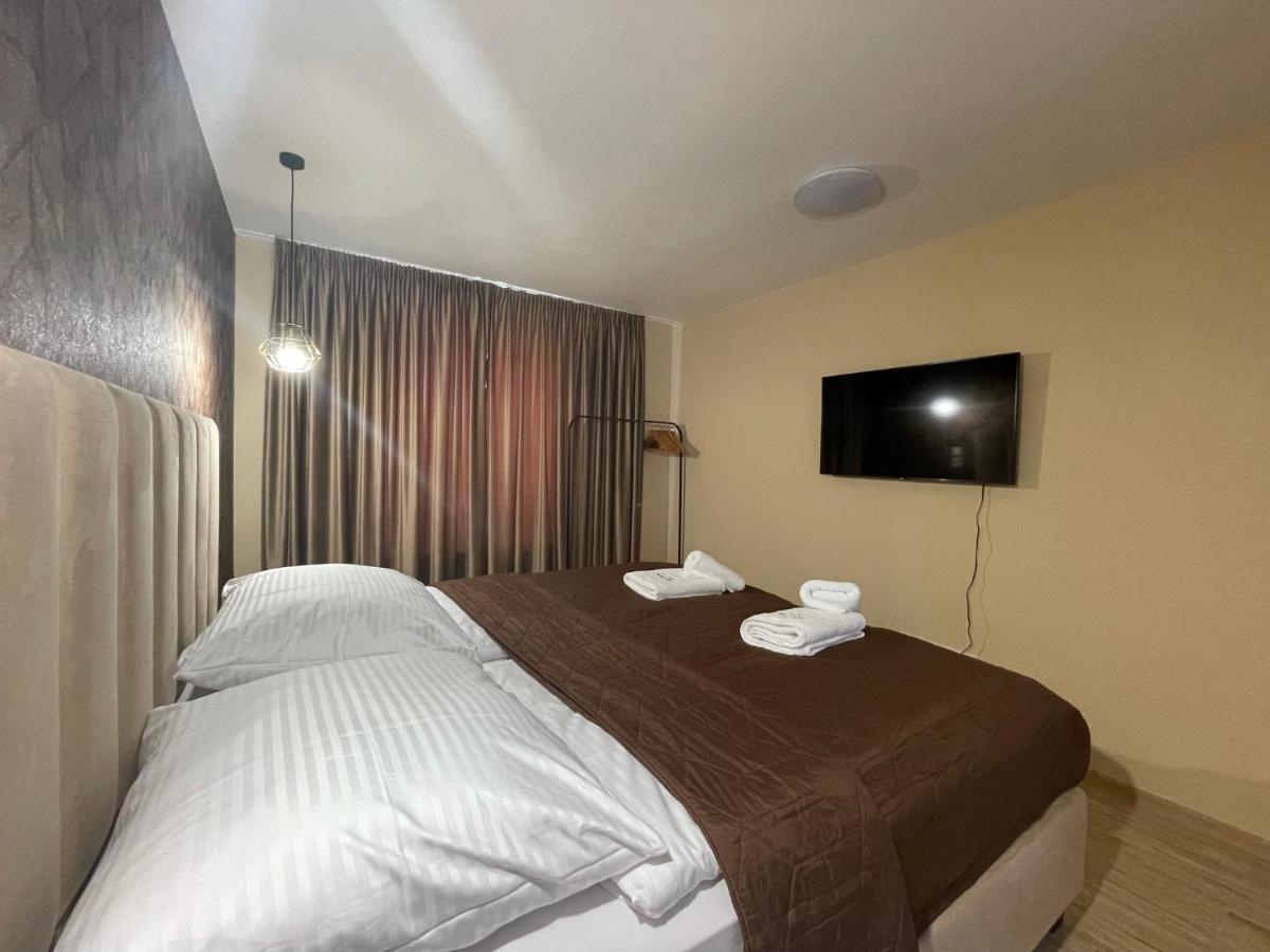 Závažná Poruba Totina Apartments מראה חיצוני תמונה