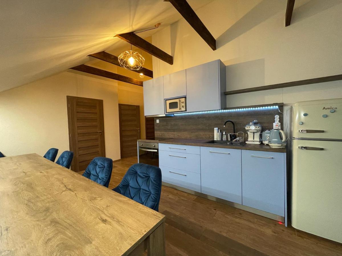 Závažná Poruba Totina Apartments מראה חיצוני תמונה