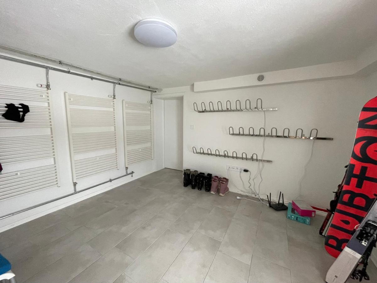 Závažná Poruba Totina Apartments מראה חיצוני תמונה