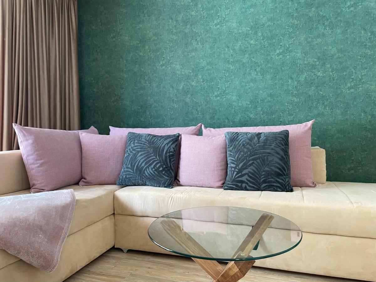 Závažná Poruba Totina Apartments מראה חיצוני תמונה